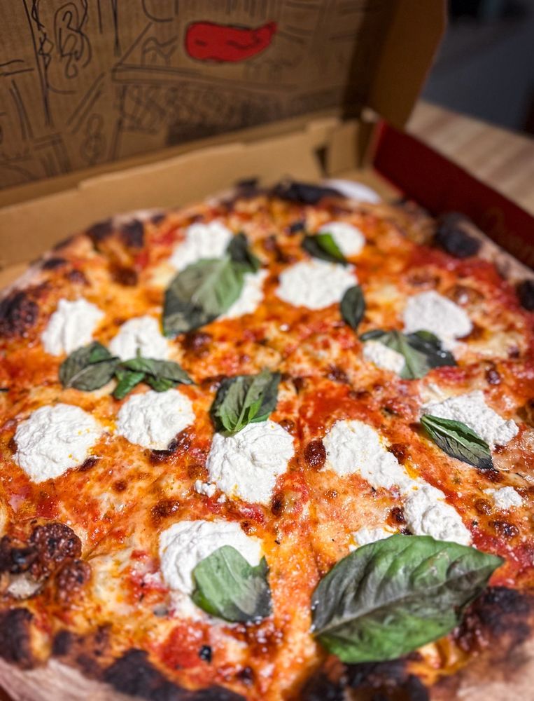 Pizza Lupo