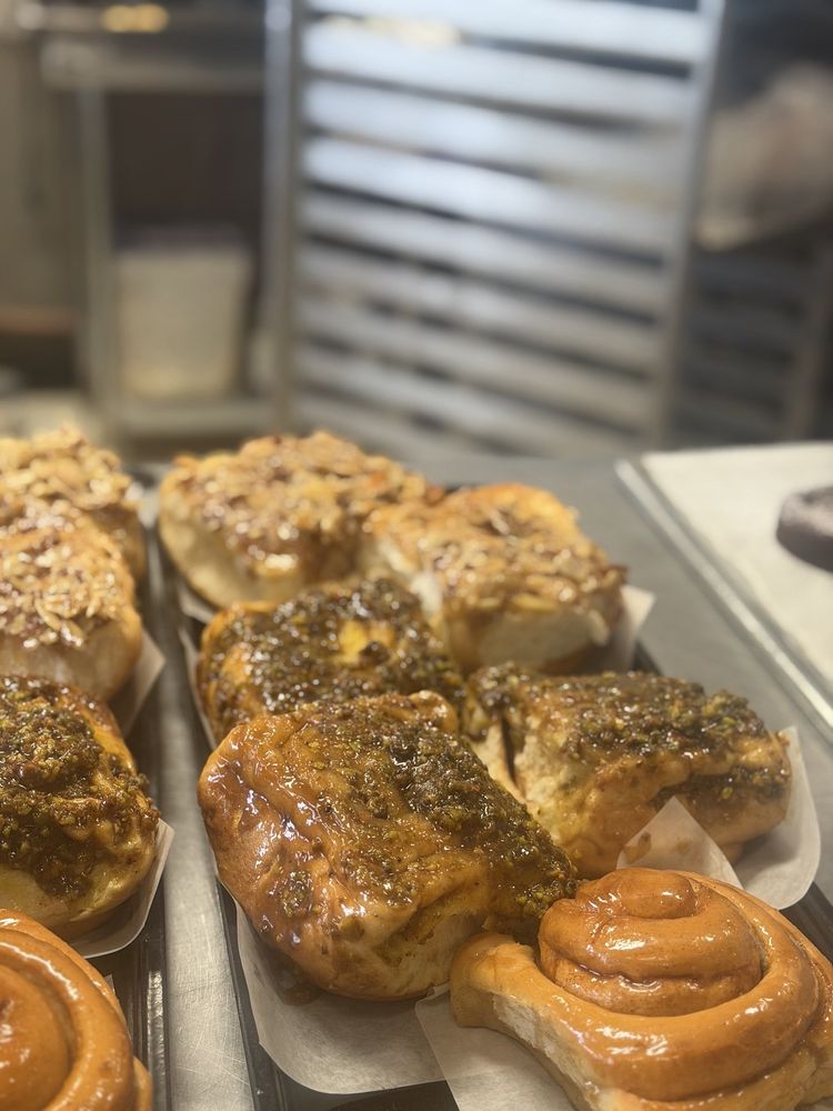 Benji's Bakery & Cafe