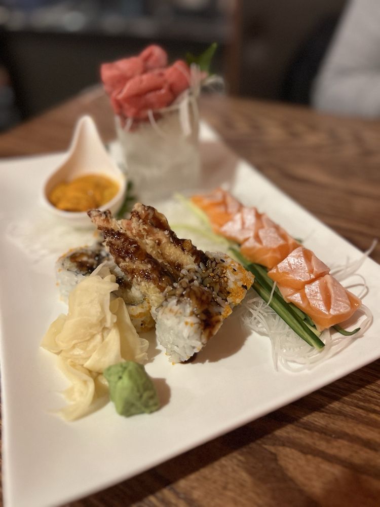 Yoshimama Japanese Fusion & Sushi Bar
