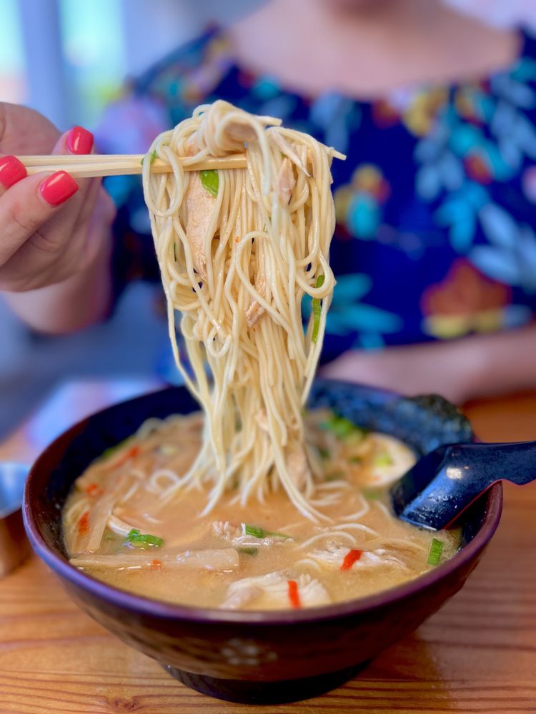 Mecha Noodle Bar