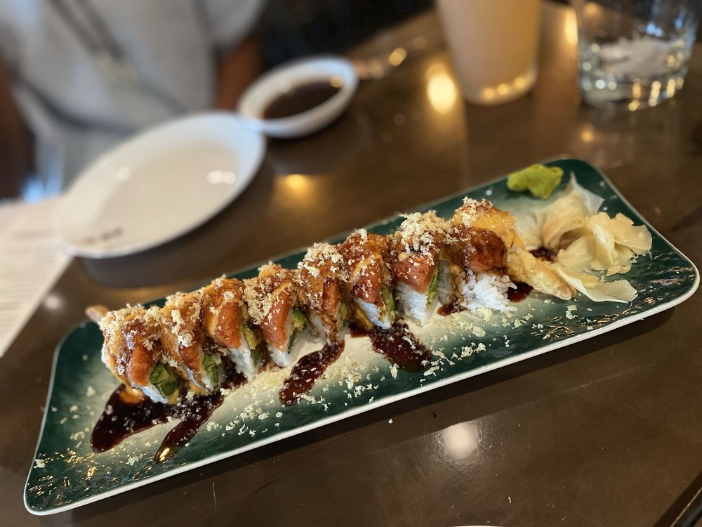 Umi Kitchen and Sushi Bar