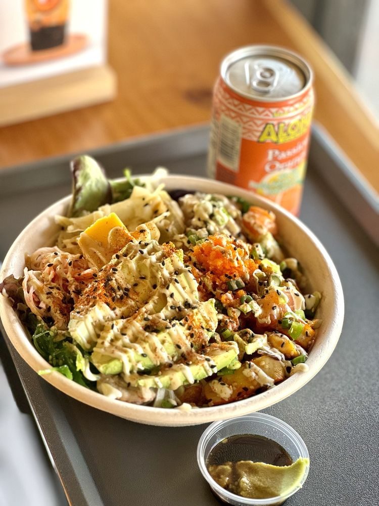 Poke Paradise- Sushi Bowls & Boba Teas