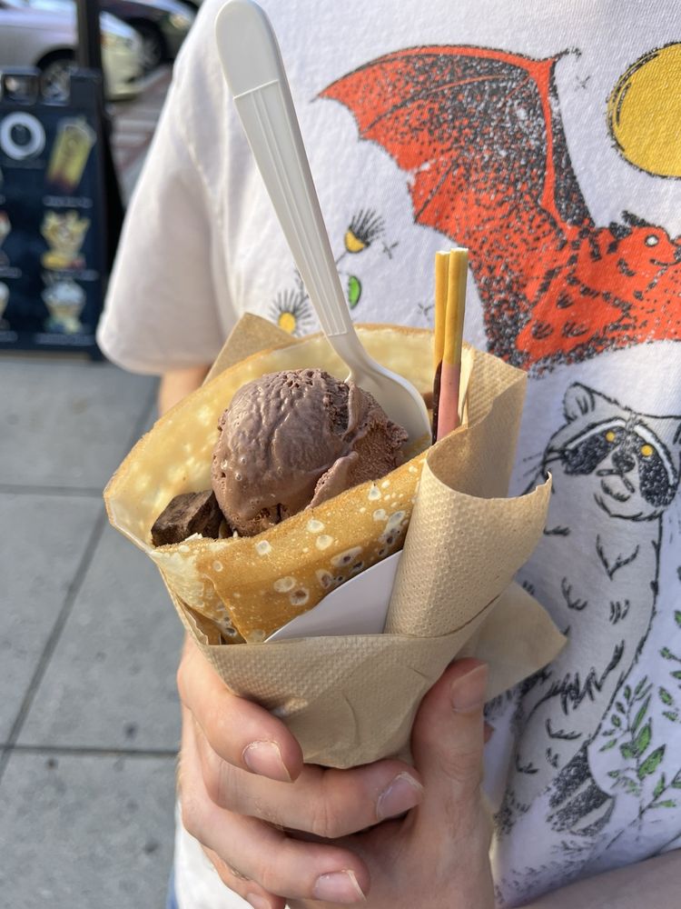 Tea and Crepe