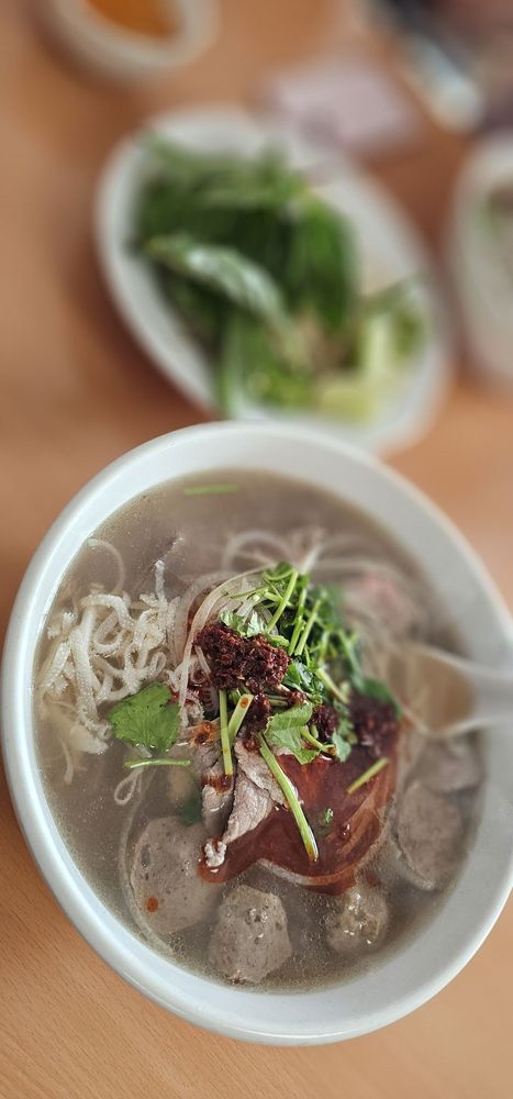 Pho Hong Thom
