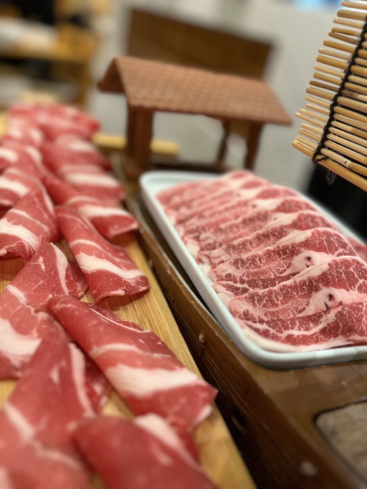 Qiao Lin Hotpot - Chicago Chinatown