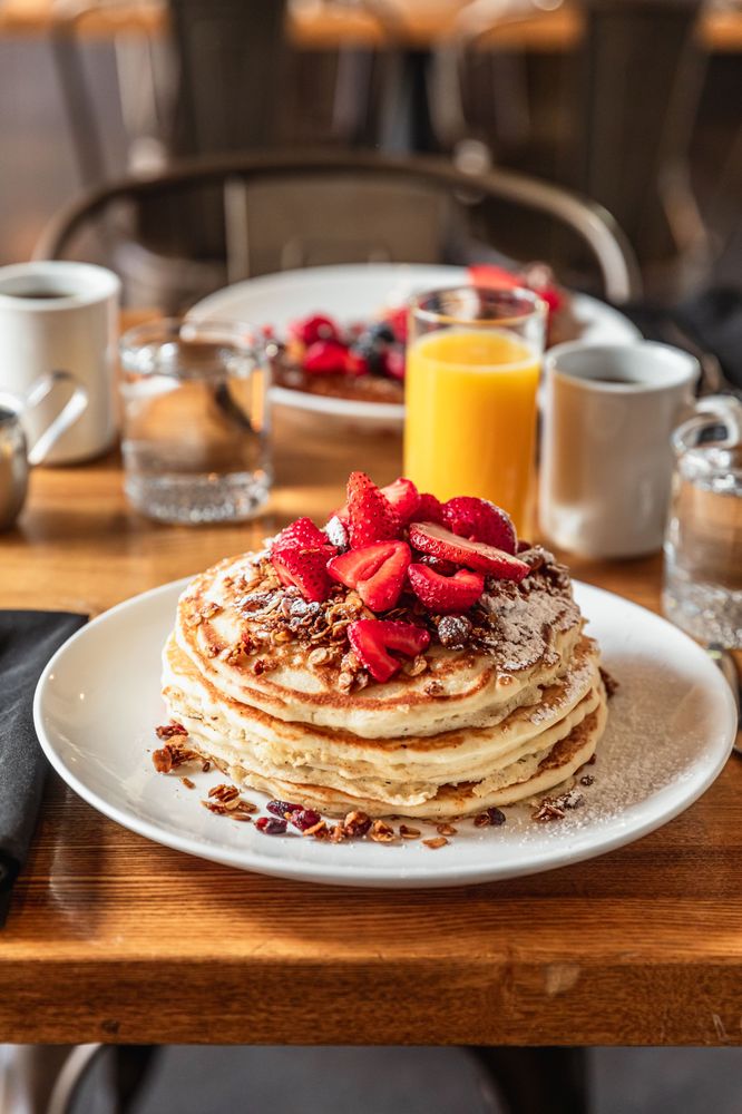 Cafe Whitney