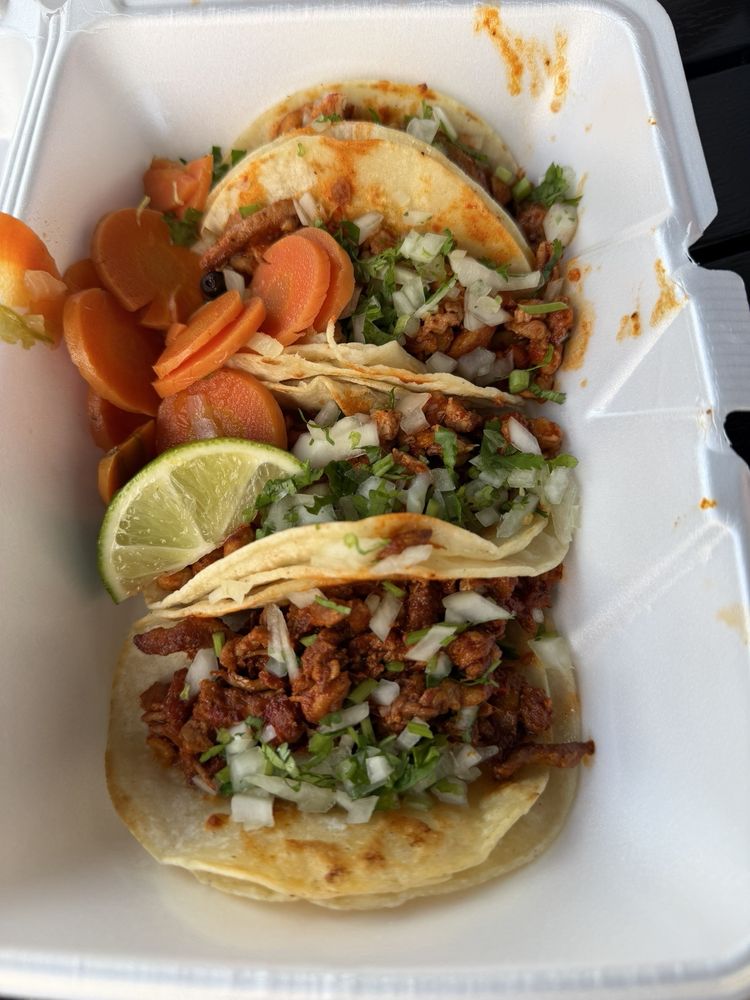 Taqueria El Cazador