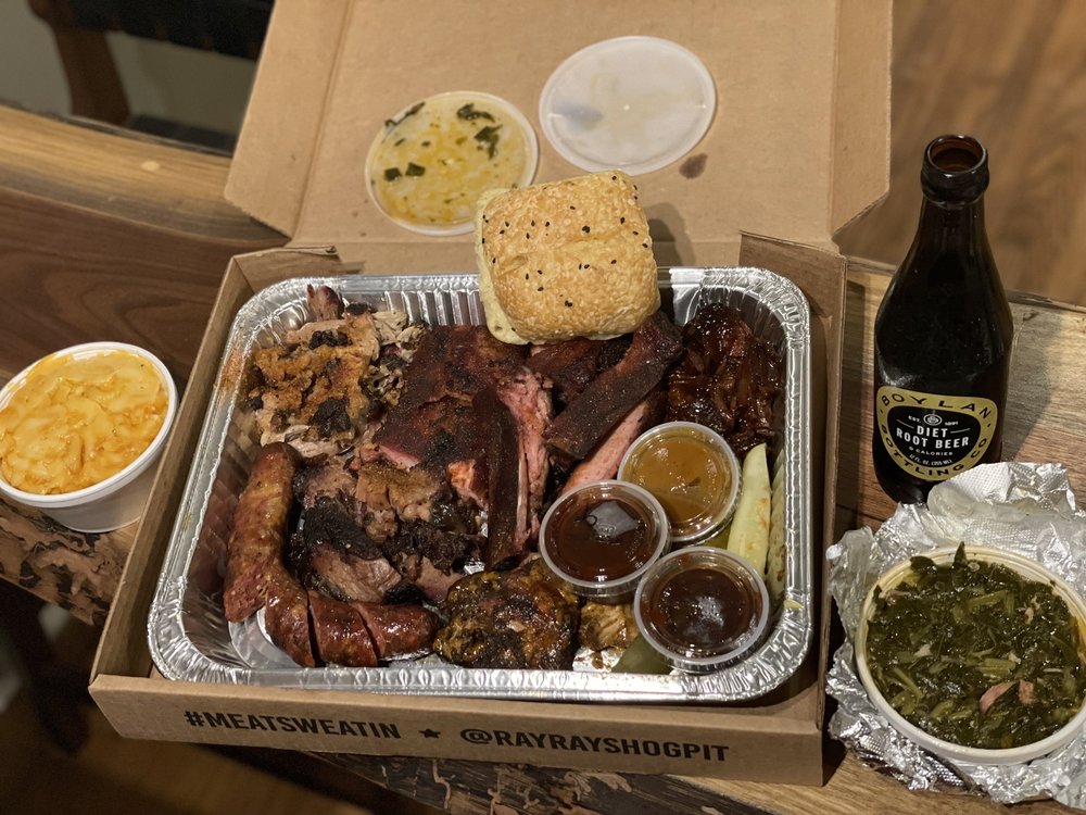 Ray Ray's Hog Pit